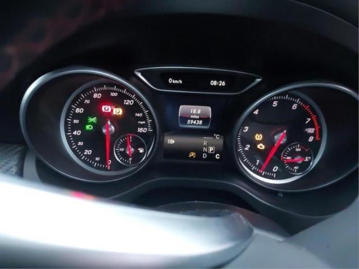 Getriebe van een Mercedes-Benz A (W176) 2.0 A-250 Turbo 16V 2016