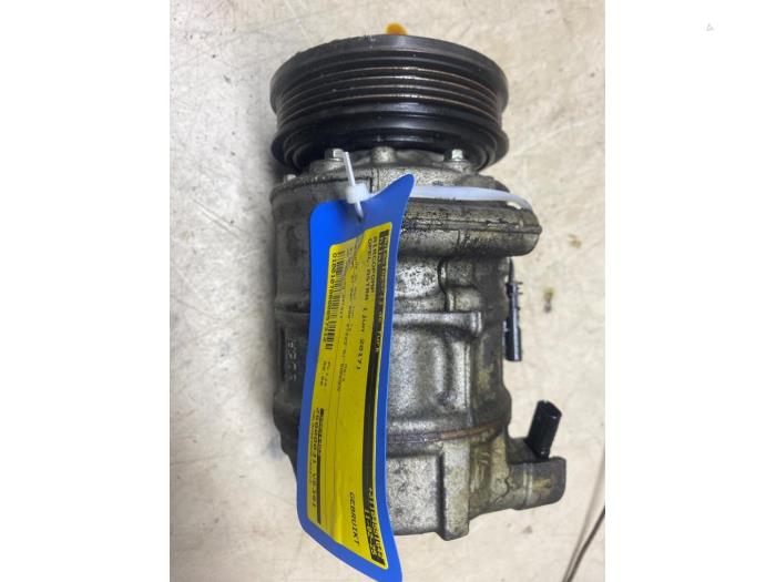 Gebrauchte Klimapumpe Opel Astra K 1.0 SIDI Turbo 12V Preis € 54,45 Mit Mehrwertsteuer angeboten von Autosloperij de Turk