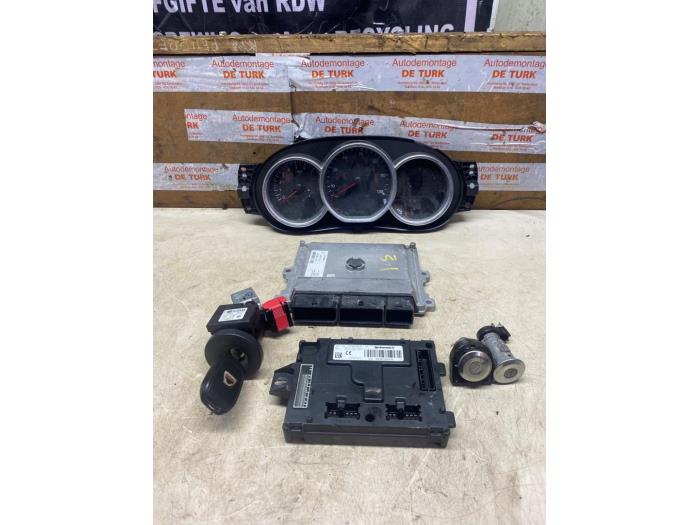 Ignition Lock Switch With Key For Dacia Logan II / Sandero II (2012+) – 2736586677, 8200214168