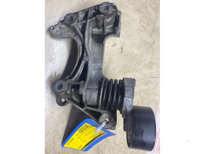 Gebrauchte Spanrolle multiriem Nissan Juke (F15) 1.2 DIG-T 16V Preis € 32,67 Mit Mehrwertsteuer angeboten von Autosloperij de Turk