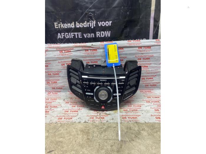 Usagé Télécommande radio Ford Fiesta 6 (JA8) 1.0 EcoBoost 12V 100 Prix € 54,45 Prix TTC proposé par Autosloperij de Turk