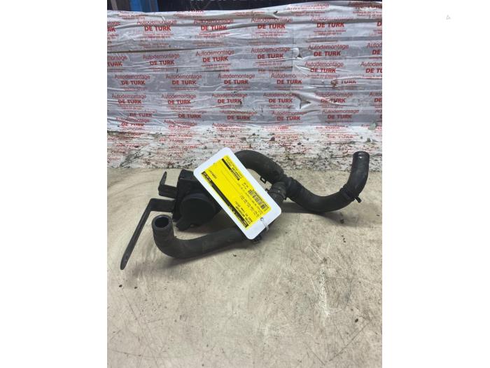 Begagnade Extra vattenpump Audi A1 Sportback (8XA/8XF) 1.4 TFSI Cylinder on demand 16V Pris € 43,56 Inklusive moms erbjuds av Autosloperij de Turk