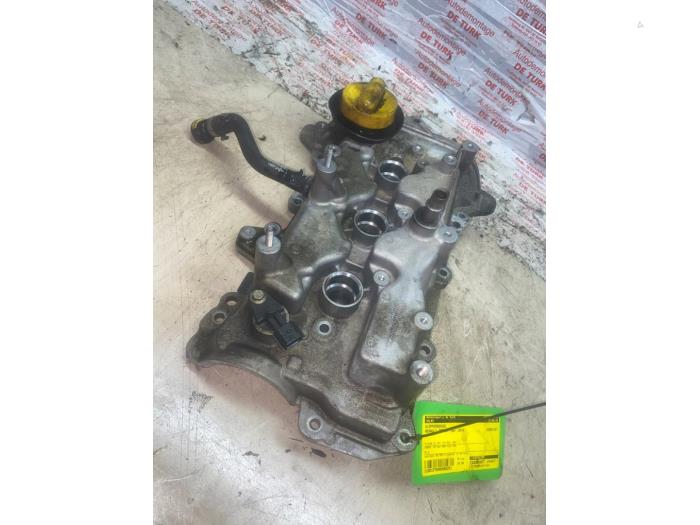 Ventildeckel Renault Captur I (2R), 2013 0.9 Energy TCE 12V, SUV, Benzin, 898cc, 66kW (90pk), FWD, H4B400; H4BA4, 2013-06, 2R5A; 2RDA; 2REA; 2RFA; 2RGA; 2RHA (Gebraucht)