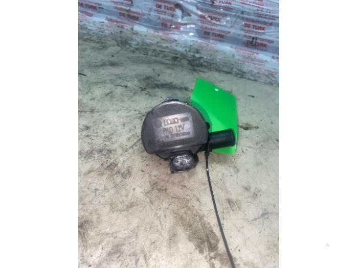 Usagé Pompe à eau Renault Megane III Berline (BZ) 1.4 16V TCe 130 Prix € 21,78 Prix TTC proposé par Autosloperij de Turk