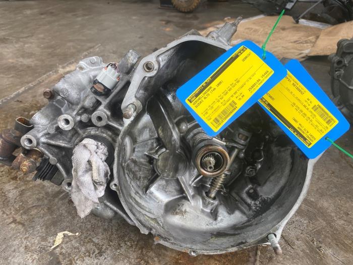 Usagé Boîte de vitesse Suzuki Alto (SH410) 1.0 GA,GL Prix € 82,28 Prix TTC proposé par Autosloperij de Turk