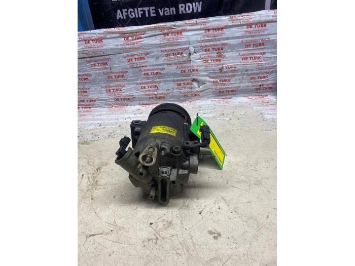 Gebrauchte Klimapumpe Ford Fiesta 6 (JA8) 1.0 EcoBoost 12V 100 Preis € 54,45 Mit Mehrwertsteuer angeboten von Autosloperij de Turk