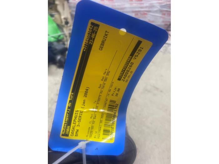 Boitier papillon d'un BMW 3 serie Touring (E46/3) 316i 16V 2004