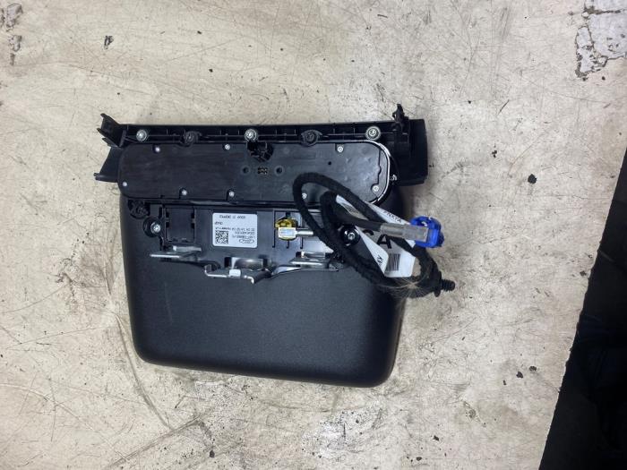Begagnade Innerdisplay Ford EcoSport (JK8) 1.0 EcoBoost 12V 125 Pris € 174,24 Inklusive moms erbjuds av Autosloperij de Turk