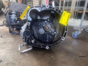 Getriebe van een Alfa Romeo 147 (937) 1.6 Twin Spark 16V 2006