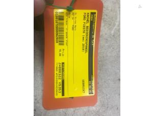 Usagé Panneau de commandes chauffage Ford Fiesta 7 1.0 EcoBoost 12V 85 Prix € 82,28 Prix TTC proposé par Autosloperij de Turk