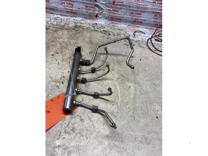 Usagé Système d'injection BMW 3 serie (F30) 328i 2.0 16V Prix € 87,12 Prix TTC proposé par Autosloperij de Turk