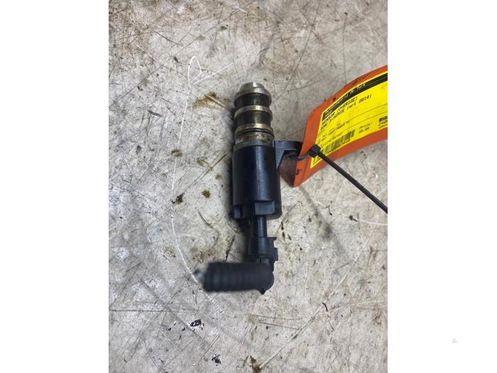 Begagnade Sensor (övriga) BMW 3 serie (F30) 328i 2.0 16V Pris € 26,62 Inklusive moms erbjuds av Autosloperij de Turk