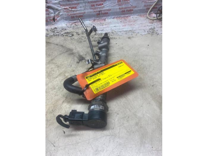 Gebrauchte Kraftstoffdruck Sensor Seat Ibiza ST (6J8) 1.2 TDI Ecomotive Preis € 108,90 Mit Mehrwertsteuer angeboten von Autosloperij de Turk