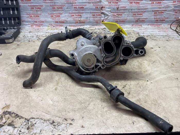 Begagnade Termostathus Volkswagen Up! (121) 1.0 12V 60 Pris € 70,18 Inklusive moms erbjuds av Autosloperij de Turk
