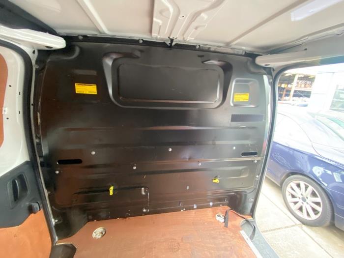 Używane Przegroda kabiny Opel Vivaro 2.0 CDTI 122 Cena € 242,00 Z VAT oferowane przez Autosloperij de Turk