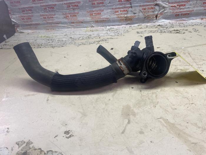 Begagnade Termostathus Nissan Juke (F15) 1.2 DIG-T 16V Pris € 30,25 Inklusive moms erbjuds av Autosloperij de Turk