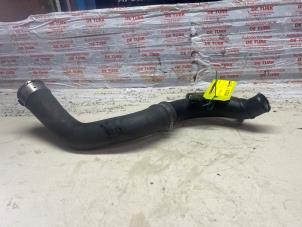 Usagé Tuyau d'aspiration air Nissan Juke (F15) 1.2 DIG-T 16V Prix € 30,25 Prix TTC proposé par Autosloperij de Turk