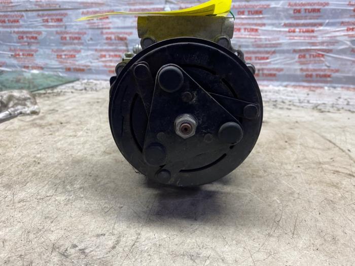 Usagé Compresseur de clim Opel Corsa F (UB/UH/UP) 1.2 12V 75 Prix € 181,50 Prix TTC proposé par Autosloperij de Turk