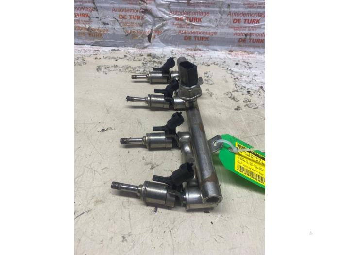 Usagé Système d'injection BMW 1 serie (F21) 116i 1.6 16V Prix € 121,00 Prix TTC proposé par Autosloperij de Turk