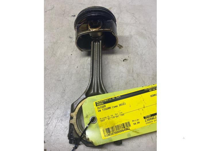 Usagé Piston Volkswagen Tiguan (5N1/2) 1.4 TSI 16V 4Motion Prix € 60,50 Prix TTC proposé par Autosloperij de Turk