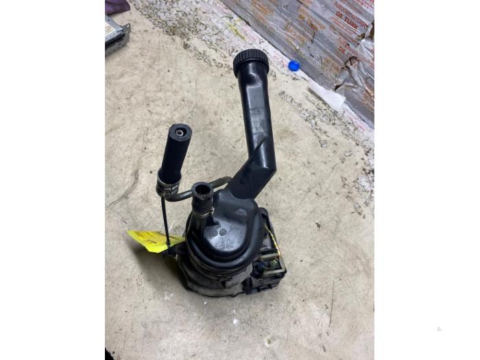 Usagé Pompe de direction Peugeot RCZ (4J) 1.6 16V THP Prix € 72,60 Prix TTC proposé par Autosloperij de Turk