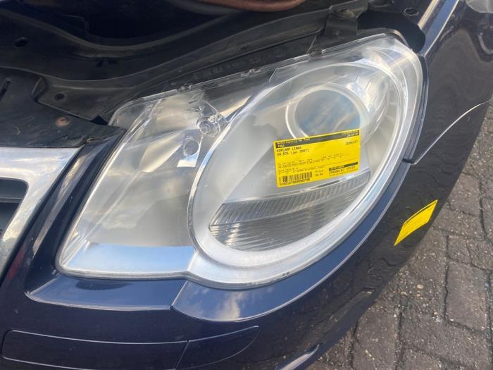 Używane Reflektor lewy Volkswagen Eos (1F7/F8) 2.0 TFSI 16V Cena € 72,60 Z VAT oferowane przez Autosloperij de Turk