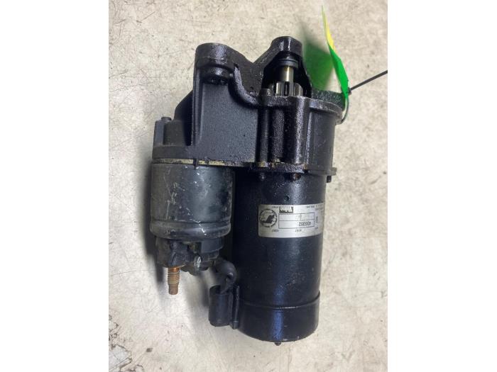 Gebrauchte Anlasser Peugeot 206 (2A/C/H/J/S) 1.4 XR,XS,XT,Gentry Preis € 36,30 Mit Mehrwertsteuer angeboten von Autosloperij de Turk