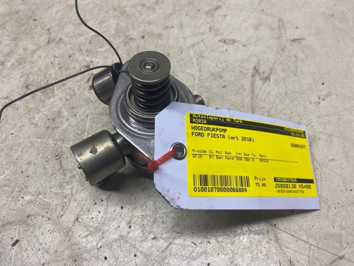 Begagnade Högtryckspump Ford Fiesta 6 (JA8) 1.0 EcoBoost 12V 100 Pris € 36,30 Inklusive moms erbjuds av Autosloperij de Turk