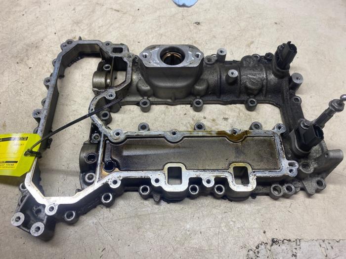 Gebrauchte Nockenwellengehäuse Opel Crossland (X) 1.2 12V Preis € 96,80 Mit Mehrwertsteuer angeboten von Autosloperij de Turk