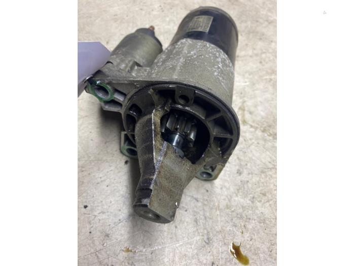 Used Starter Chrysler 300 C 2.7 V6 24V Price € 36,30 Inclusive VAT offered by Autosloperij de Turk