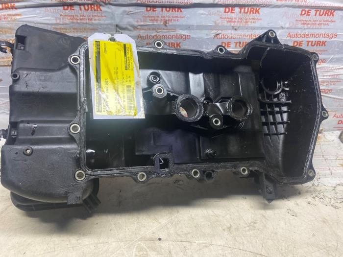 Gebrauchte Ventildeckel Peugeot 107 1.0 12V Preis € 36,30 Mit Mehrwertsteuer angeboten von Autosloperij de Turk