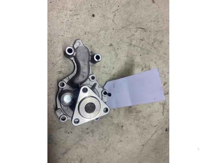 Begagnade Vattenpump Ford Focus 3 1.0 Ti-VCT EcoBoost 12V 125 Pris € 32,67 Inklusive moms erbjuds av Autosloperij de Turk