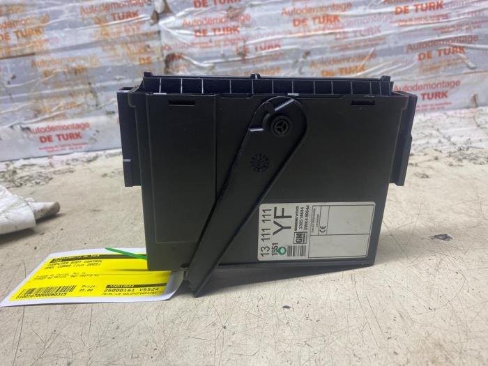 Gebrauchte Steuergerät Body Control Opel Corsa C (F08/68) 1.4 16V Twin Port Preis € 30,25 Mit Mehrwertsteuer angeboten von Autosloperij de Turk