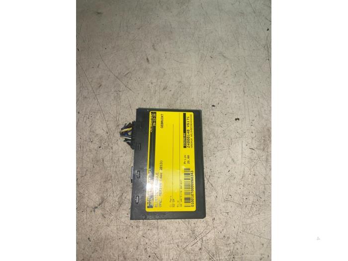 Używane Modul Bluetooth Opel Meriva (B) 1.4 Turbo 16V ecoFLEX Cena € 30,25 Z VAT oferowane przez Autosloperij de Turk