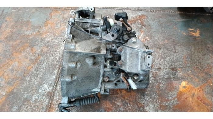 Getriebe van een Opel Vivaro 1.5 CDTI 102 2020