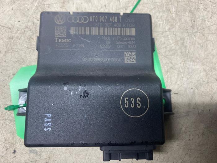 Usados Módulo Gateway Audi A4 Avant (B8) 2.0 TFSI 16V Precio € 24,20 IVA incluido ofrecido por Autosloperij de Turk