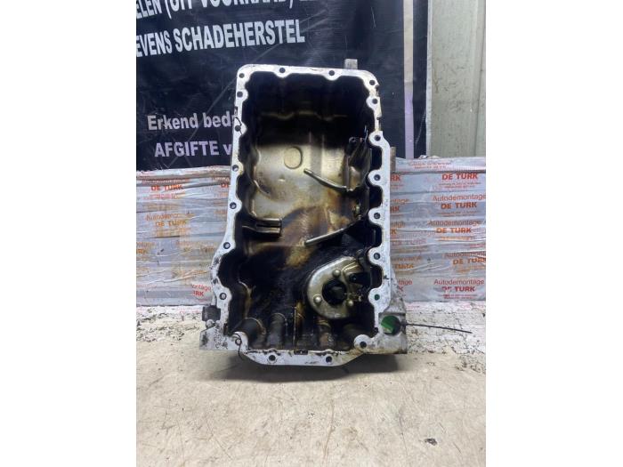 Usagé Couvercle carter Volkswagen Golf V (1K1) 2.0 TFSI GTI 16V Prix € 48,40 Prix TTC proposé par Autosloperij de Turk