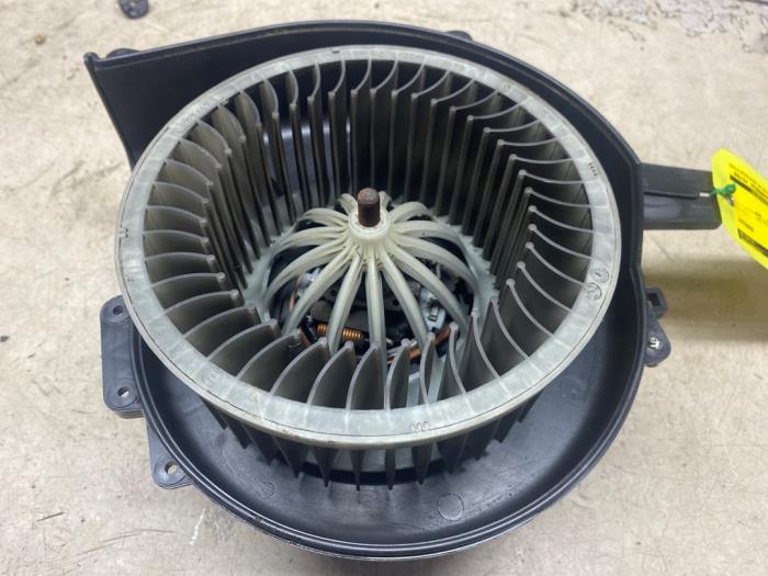 Heater blower fan relay