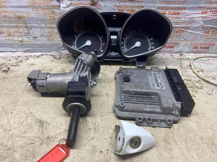 Used Ignition lock + computer Ford B-Max (JK8) 1.0 EcoBoost 12V 100 Price € 145,20 Inclusive VAT offered by Autosloperij de Turk