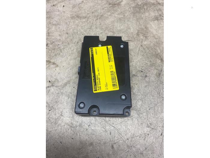 Używane Modul Bluetooth Ford EcoSport (JK8) 1.0 EcoBoost 12V 125 Cena € 18,15 Z VAT oferowane przez Autosloperij de Turk
