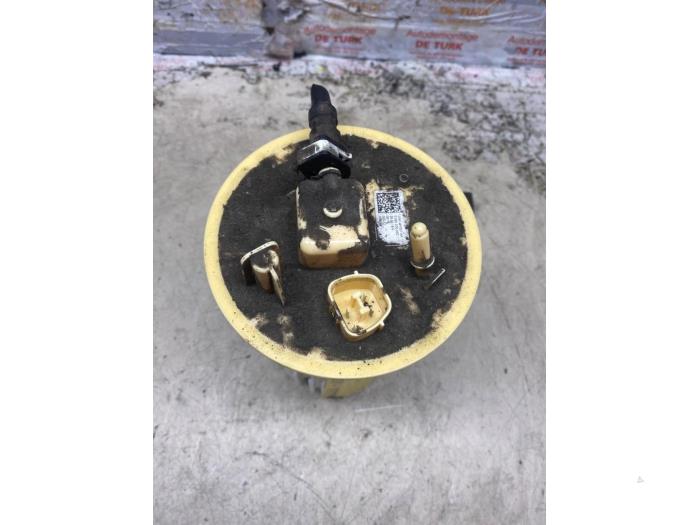 Begagnade Bensinpump Ford Focus 4 1.5 EcoBoost 12V 150 Pris € 60,50 Inklusive moms erbjuds av Autosloperij de Turk