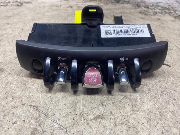 Usagé Commande start/stop Mini Mini (F55) 2.0 16V Cooper S Prix € 36,30 Prix TTC proposé par Autosloperij de Turk
