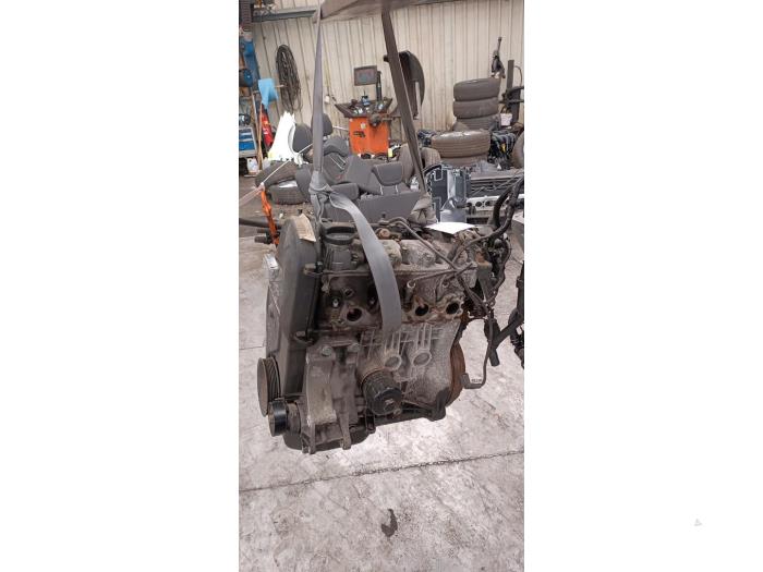 Engine from a Seat Arosa (6H1) 1.4i 2004
