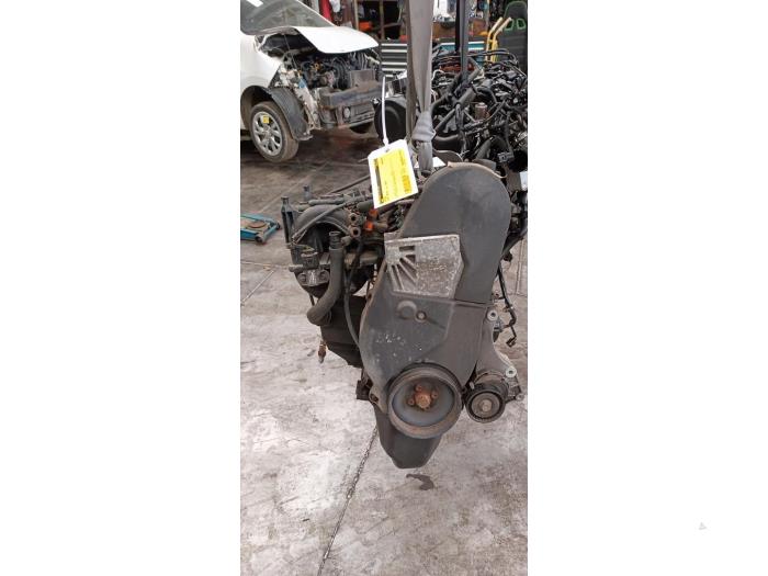 Engine from a Seat Arosa (6H1) 1.4i 2004