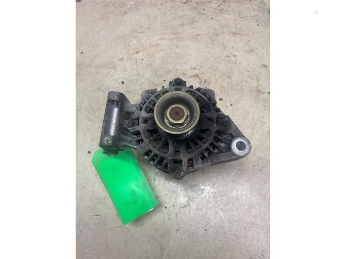 Begagnade Dynamo Ford Fiesta 5 (JD/JH) 1.25 16V Pris € 21,78 Inklusive moms erbjuds av Autosloperij de Turk