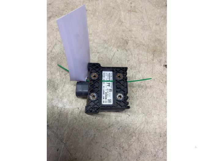 Begagnade Radarsensor Nissan Qashqai (J11) 1.2 DIG-T 16V Pris € 145,20 Inklusive moms erbjuds av Autosloperij de Turk