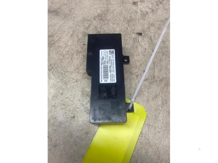 Usados Módulo Bluetooth Citroen Jumpy 1.5 Blue HDi 100 Precio € 42,35 IVA incluido ofrecido por Autosloperij de Turk