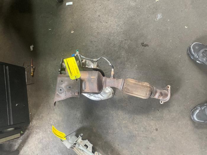 Usagé Catalyseur Ford Focus 2 Wagon 1.6 16V Prix € 181,50 Prix TTC proposé par Autosloperij de Turk