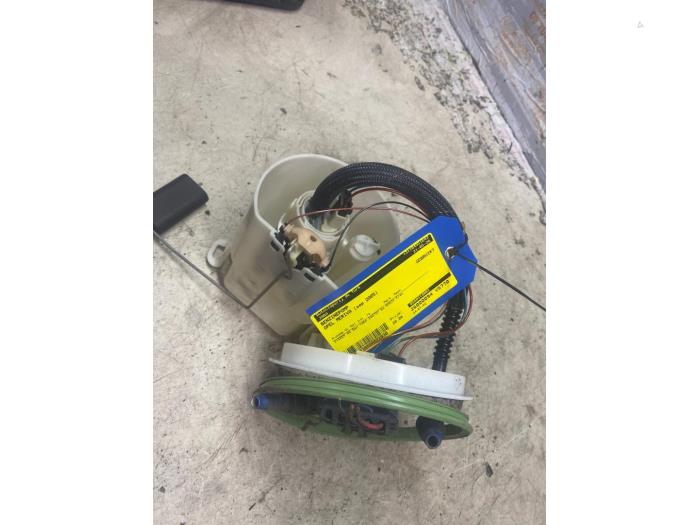 Usagé Pompe essence Opel Meriva (A) 1.4 16V Twinport Prix € 24,20 Prix TTC proposé par Autosloperij de Turk