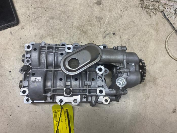 Gebrauchte Ölpumpe Landrover Range Rover Evoque (LVJ/LVS) 2.2 SD4 16V Preis € 96,80 Mit Mehrwertsteuer angeboten von Autosloperij de Turk